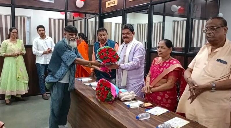 उपमहापौर शर्मिलाताई बाबर यांच्या हस्ते पिंपरीत राज्यातील पहिल्या तृतीयपंथीय समुपदेशन केंद्राचे उद्घाटन!