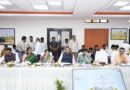 पुणे-लोणावळा तिसऱ्या व चौथ्या रेल्वे मार्गिकेची कालमर्यादा स्पष्ट करा
