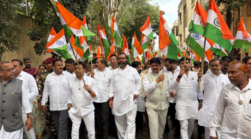 कामगार नेते यशवंतभाऊ भोसले यांच्या नेतृत्वाखालील भव्य तिरंगा रॅलीला आमदार महेशदादा लांडगे, आमदार अमित गोरखे,शहराध्यक्ष शत्रुघ्न बापू काटे यांची प्रमुख उपस्थीती