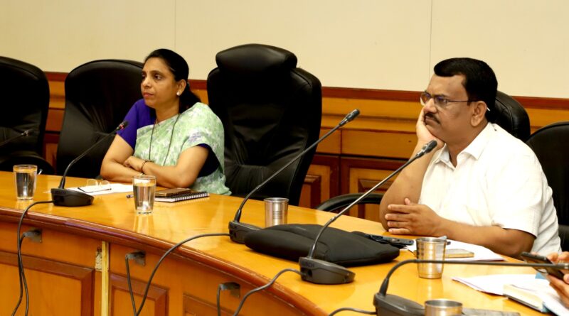 अनधिकृत बांधकामे व अतिक्रमणांवरील कारवाईला गती देण्याचे अतिरिक्त आयुक्त तृप्ती सांडभोर यांचे निर्देश 