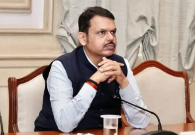 वाकड येथील शिल्पा गवारे आत्महत्येचा खटला जलदगती न्यायालयात चालणार; मुख्यमंत्र्यांची कलाटे कुटुंबियांना ग्वाही