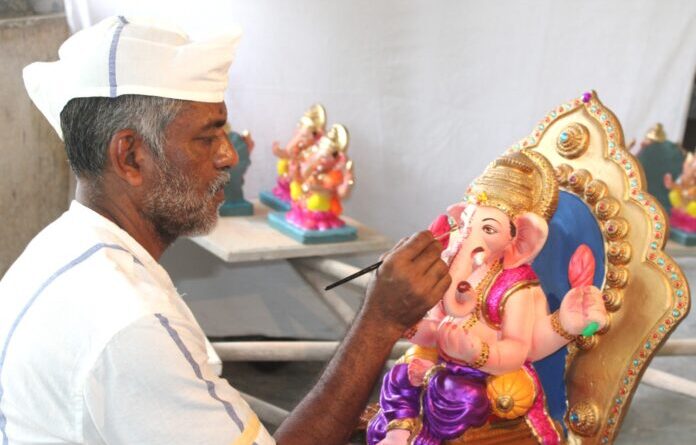 बंदी बांधवांच्या हातून साकारतोय बाप्पा; प्रायश्चित्तातून परिवर्तनाचा संदेश