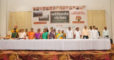 जिल्हा परिषद प्राथमिक शाळेतील 1985 ते 2000 माजी विदयार्त्यांचा सेह मेळावा उसाहत सपन्न