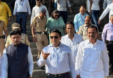 चिंचवड गणपती विसर्जन घाटाची पाहणी; स्वच्छता, प्रकाशव्यवस्था आणि सुरक्षेला प्राधान्य