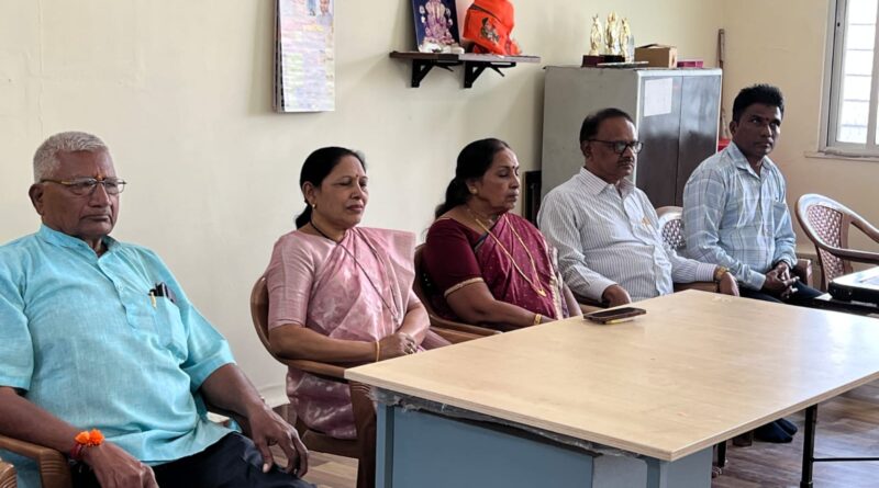 शिक्षक दिनानिमित्त ब्रह्मदत्त विद्यालयातील दिव्यांग विदयार्थ्यांना शिक्षण शिक्षकांचा सत्कार