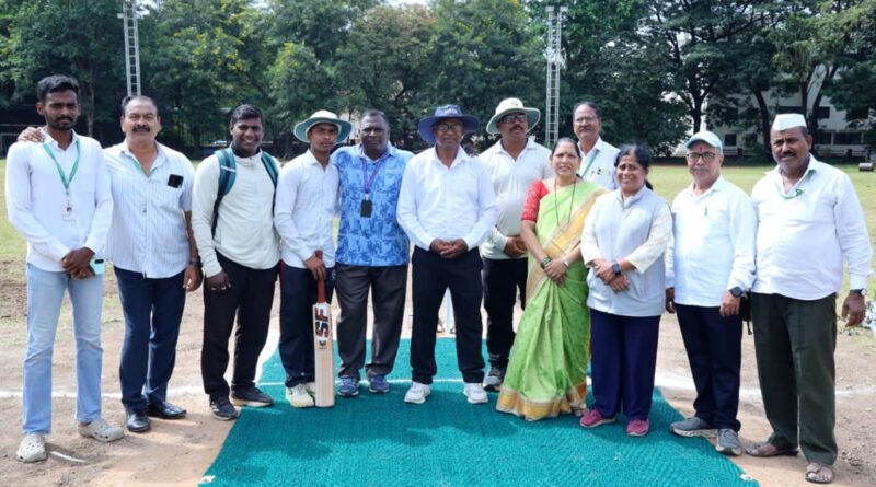 शालेय जिल्हास्तरीय क्रिकेट स्पर्धांचे उपमहापौर शर्मिलाताई बाबर यांच्या हस्ते उद्घाटन