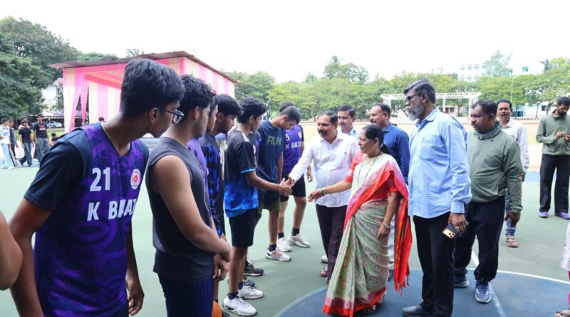 पिंपरी-चिंचवडमध्ये शालेय जिल्हास्तरीय बास्केटबॉल स्पर्धेला उत्साहात प्रारंभ