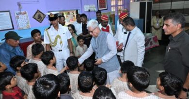 सेवा संकल्प अभियान : राज्यपालांचा ज्येष्ठ नागरिक, बहुविकलांग आणि अनाथ मुलांशी संवाद