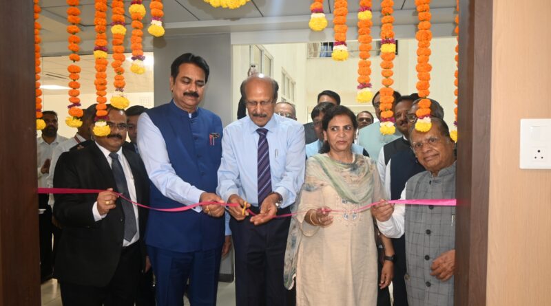 पीसीयू मधील उच्च   सुविधांचा उपयोग करून विद्यार्थ्यांनी कौशल्य सिद्ध करावे – हर्षवर्धन पाटील 