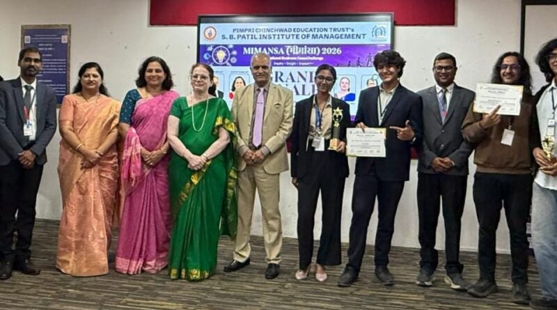 व्यावसायिकांनी विश्लेषणात्मक दृष्टिकोन विकसित करावा – डॉ. कीर्ती धारवाडकर 