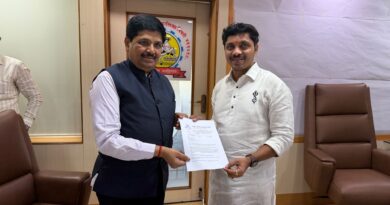 कामगार नेते यशवंतभाऊ भोसले यांची “विनम्र अभियान पदयात्रा” यशस्वी; महापौर रवी लांडगे यांचे महानगरपालिकेला कंत्राटी कर्मचाऱ्यांना बोनस व वेतन अदा करण्याचे आदेश!