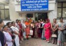 जिल्हा परिषद शाळेच्या वर्गातून जगाच्या भाषांची खिडकी खुली …!!