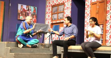 अभिजात मराठी भाषा सप्ताहात ‘नियम आणि अटी लागू’ने रंगवला संसारातील नात्यांचा खेळ