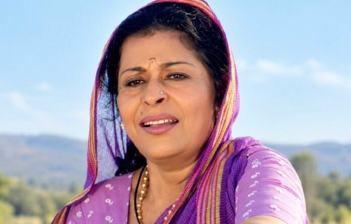 महाराष्ट्राच्या लोककलेतील दिमाखदार पर्वाची अखेर; ज्येष्ठ अभिनेत्री मधू कांबीकर यांना उपमुख्यमंत्री सुनेत्रा अजित पवार यांची श्रद्धांजली