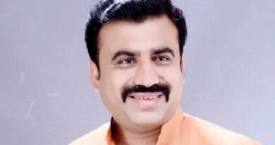 वाढीव किमतीच्या मशीन खरेदी निविदेवरून वाद; पुष्पराज गोवर्धन व ययाती गोवर्धन यांच्याविरोधात तक्रार, पोलीस संरक्षणाची मागणी