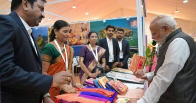 ‘भारत पर्व २०२६’ मध्ये पंतप्रधान नरेंद्र मोदी यांची महाराष्ट्र पर्यटनाच्या दालनाला भेट