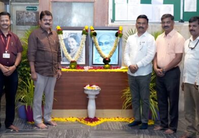पिंपरी-चिंचवड महापालिकेच्या वतीने माजी पंतप्रधान इंदिरा गांधी यांच्या पुण्यतिथीनिमित्त तसेच माजी उप पंतप्रधान सरदार वल्लभभाई पटेल यांच्या जयंतीनिमित्त अभिवादन…